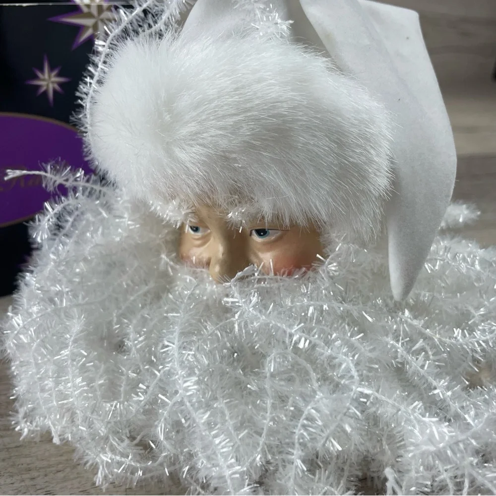 N/A santa claus